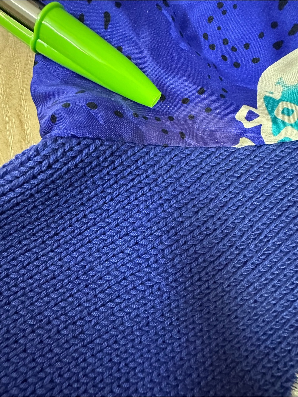 Neiman Marcus Cobalt Blue Floral Applique Puff Sleeve Sweater - Picture 10 of 13